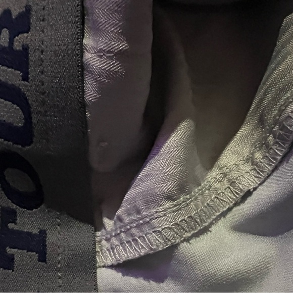 Mens PGA TOUR golf shorts size 38 stretchy waist like new! - Picture 4 of 7